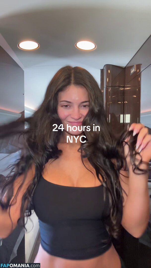 Kylie Jenner / https: / kyliejenner / kyliejenner.2 ヌード OnlyFans  流出写真 #89