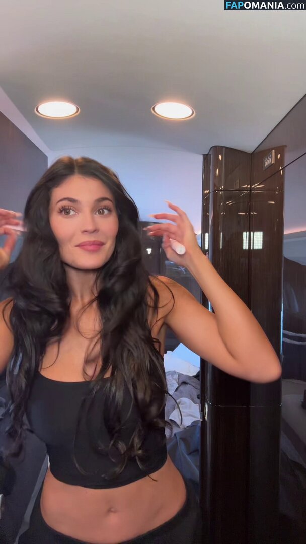 Kylie Jenner / https: / kyliejenner / kyliejenner.2 ヌード OnlyFans  流出写真 #94