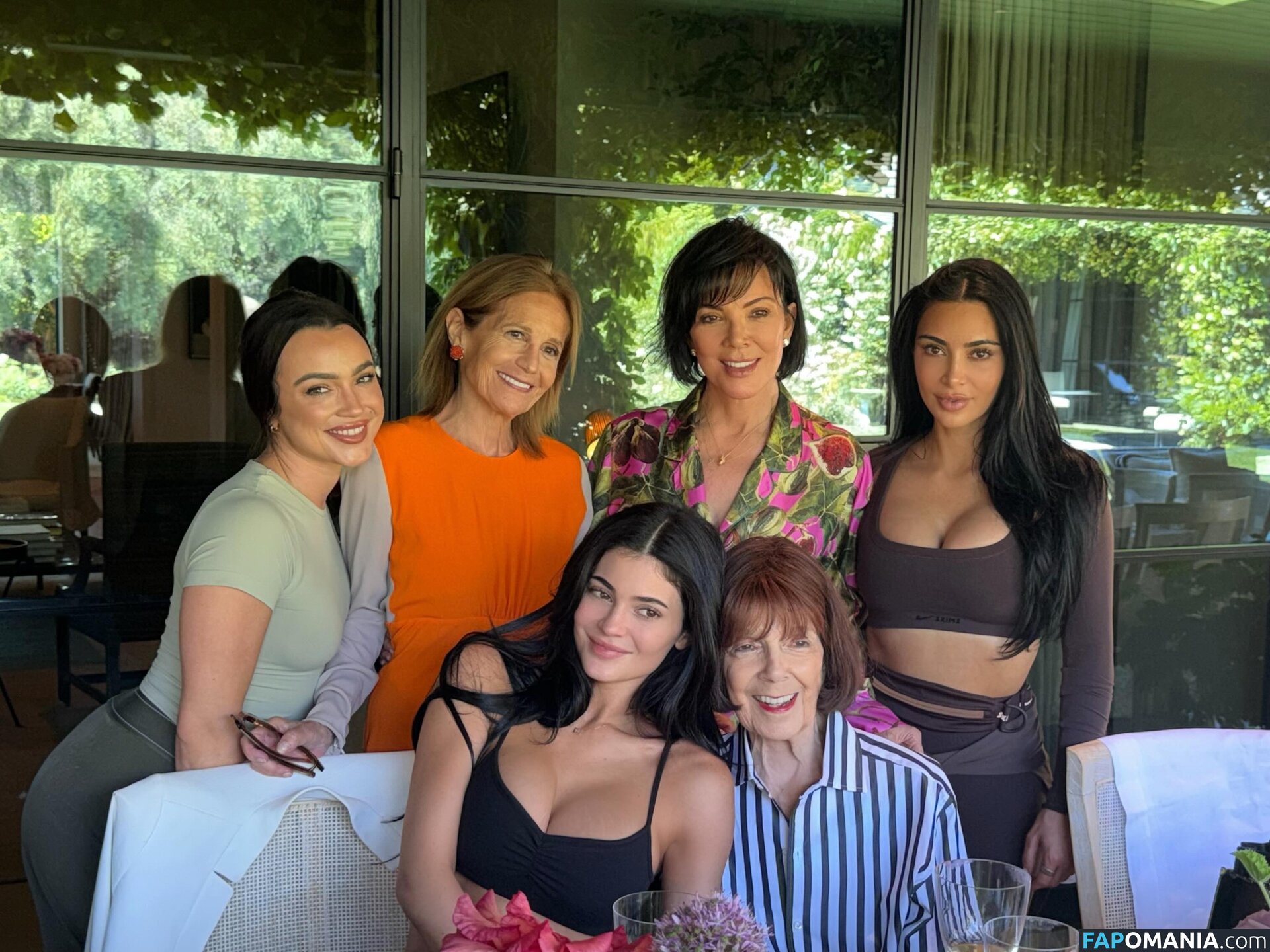Kylie Jenner / https: / kyliejenner / kyliejenner.2 ヌード OnlyFans  流出写真 #100