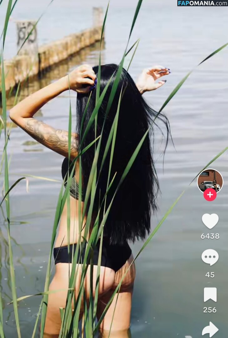 Lady_gt86 Sophie Stienert ヌード OnlyFans  流出写真 #2