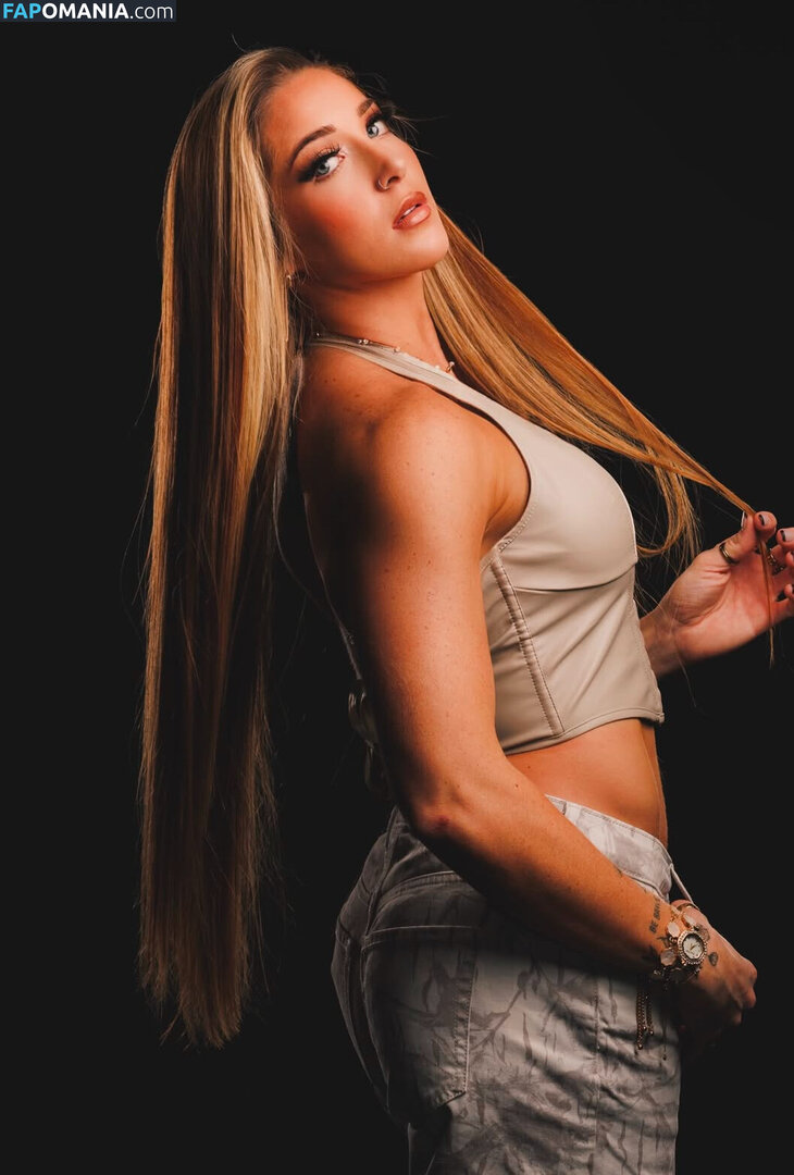 Lainey Reid / https: / lainey_wwe ヌード OnlyFans  流出写真 #3