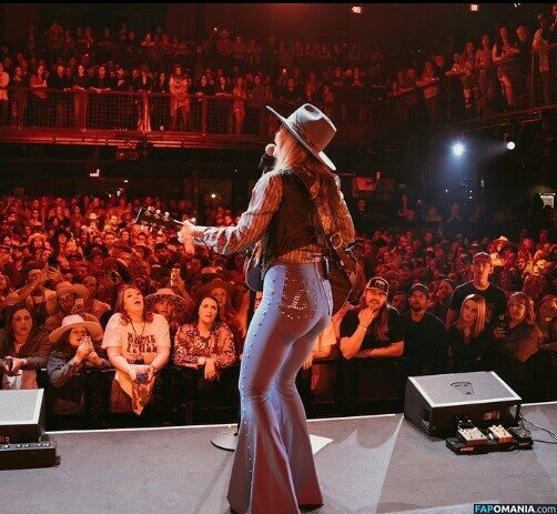 Lainey Wilson / laineywilsonmusic ヌード OnlyFans  流出写真 #5