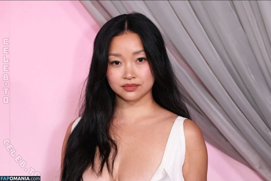 Lana Condor / https: / lanacondor ヌード OnlyFans  流出写真 #1