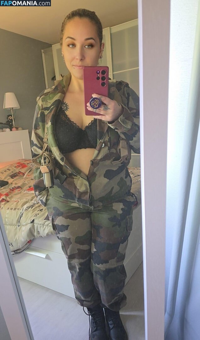 lariarussell / ryanfirst1 ヌード OnlyFans  流出写真 #11