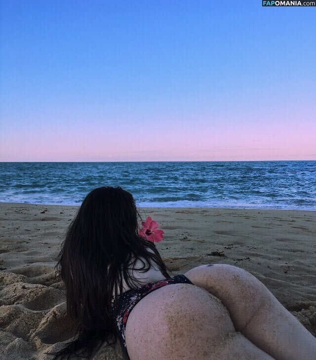 Larissa Peyerle / https: / larissapeyerle ヌード OnlyFans  流出写真 #3