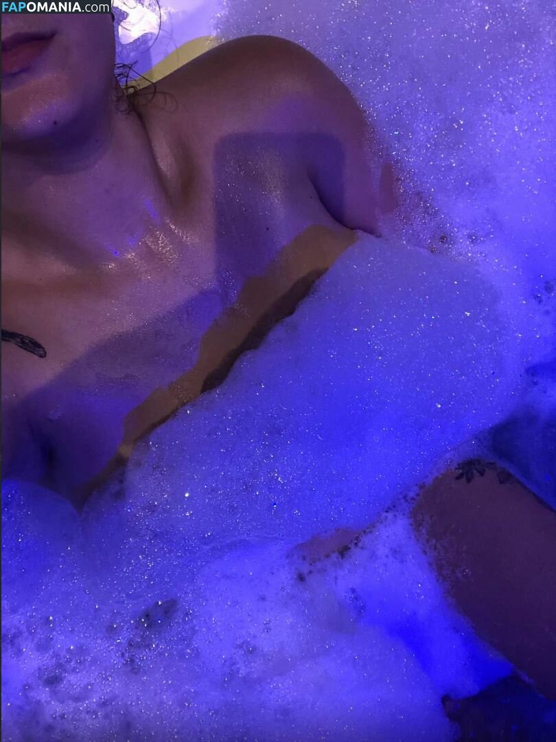 Lary Nascimento / lary_ruivinhaa / laryynascimento_ ヌード OnlyFans  流出写真 #27