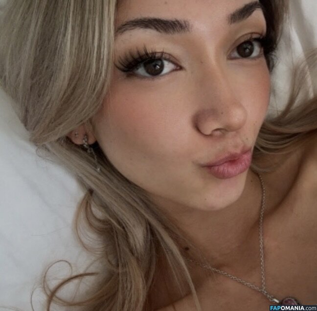 Laselyii / llessliiie / luvliii ヌード OnlyFans  流出写真 #15