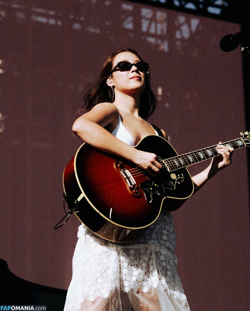 Laufey Lin / laufey ヌード OnlyFans  流出写真 #109