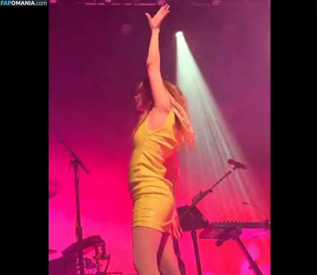 Lauren Mayberry / laurenevemayberry ヌード OnlyFans  流出写真 #591
