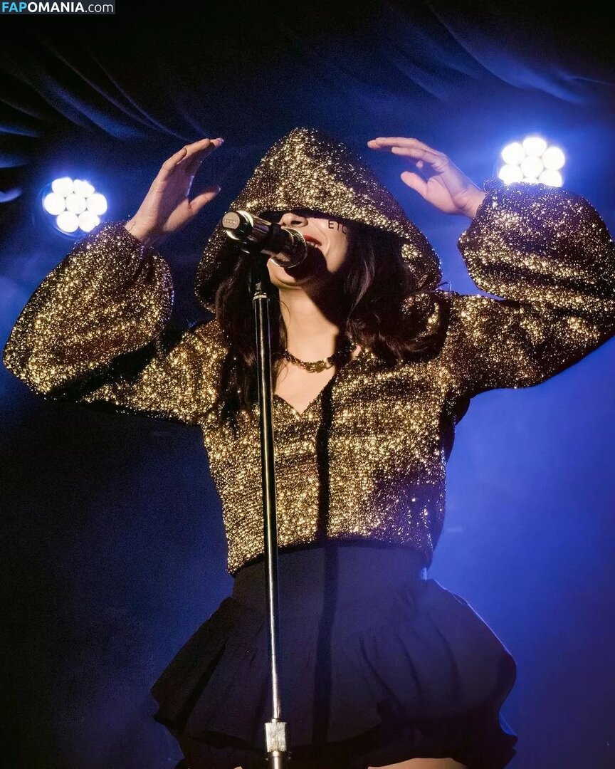 Lauren Mayberry / laurenevemayberry ヌード OnlyFans  流出写真 #866
