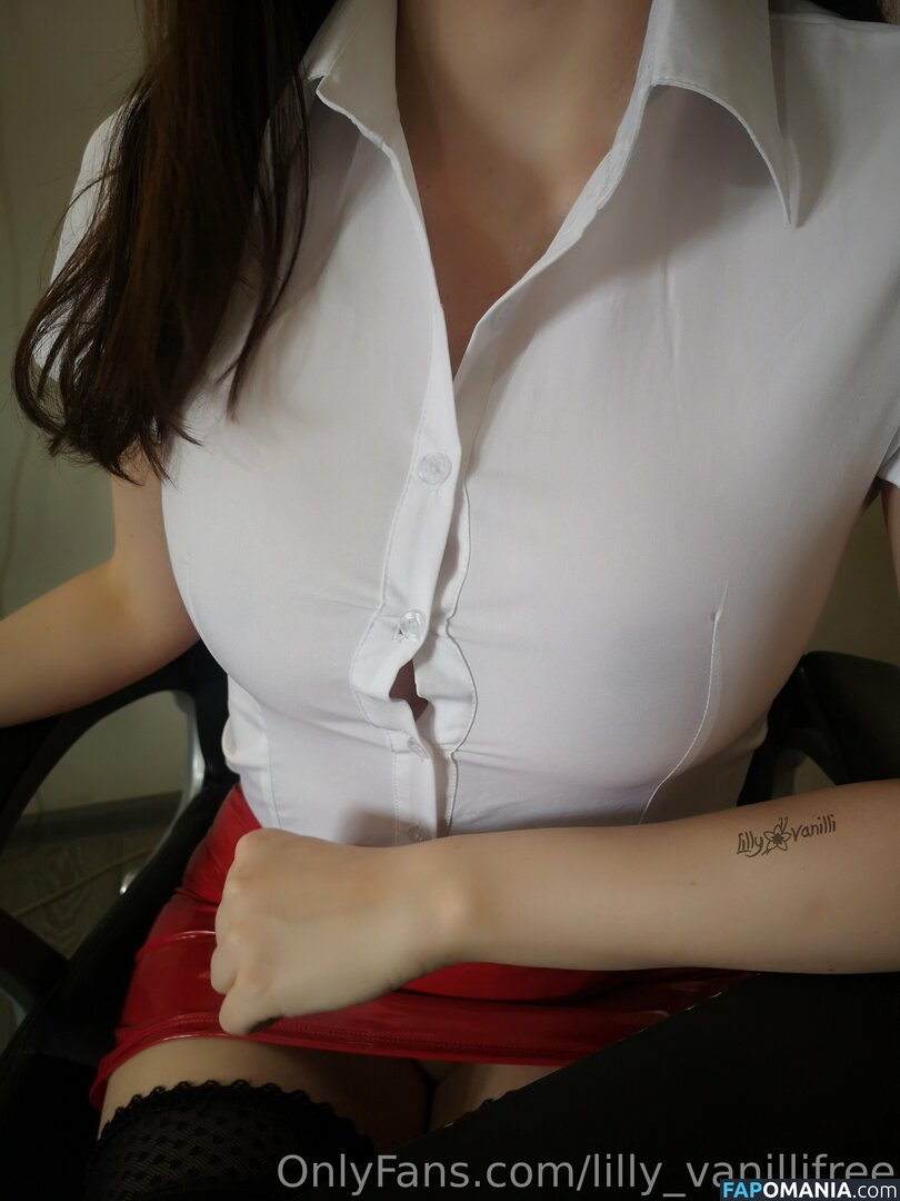 __luvyl / lilly_vanillifree ヌード OnlyFans  流出写真 #2