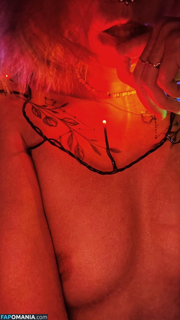 Little Satana / little.satana / s.satana_666 / tomnaya_satana ヌード OnlyFans  流出写真 #24