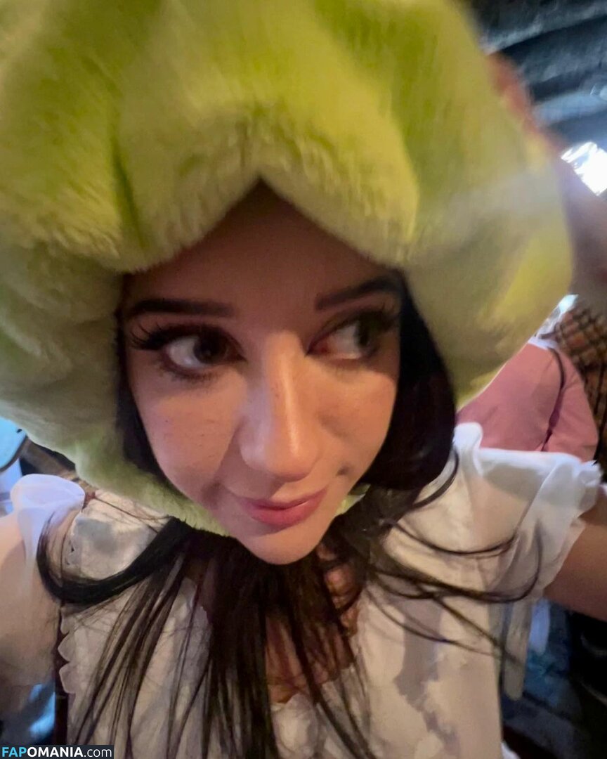 Liv Bevan / LivBev / livscopes ヌード OnlyFans  流出写真 #2