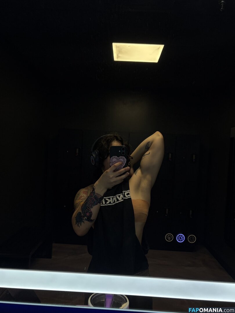 lockerroomangel / reel ヌード OnlyFans  流出写真 #1