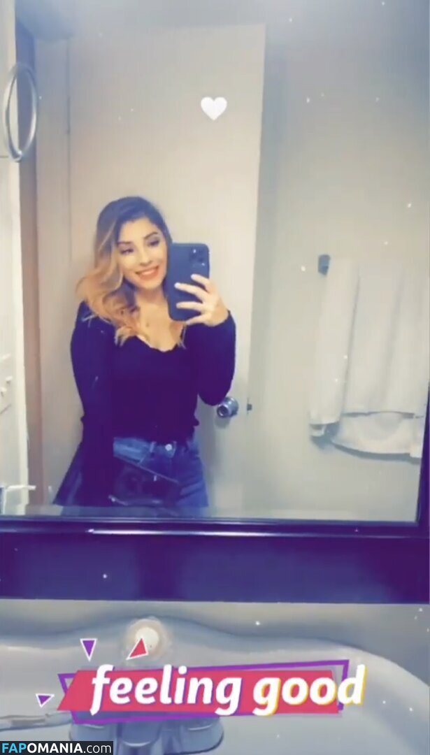Yesenia Angulo / Yesenia Angulo Castillo / Yesenia Castillo / loovee_seeniaa / onlyfans.com / senia_lovee ヌード OnlyFans  流出写真 #2