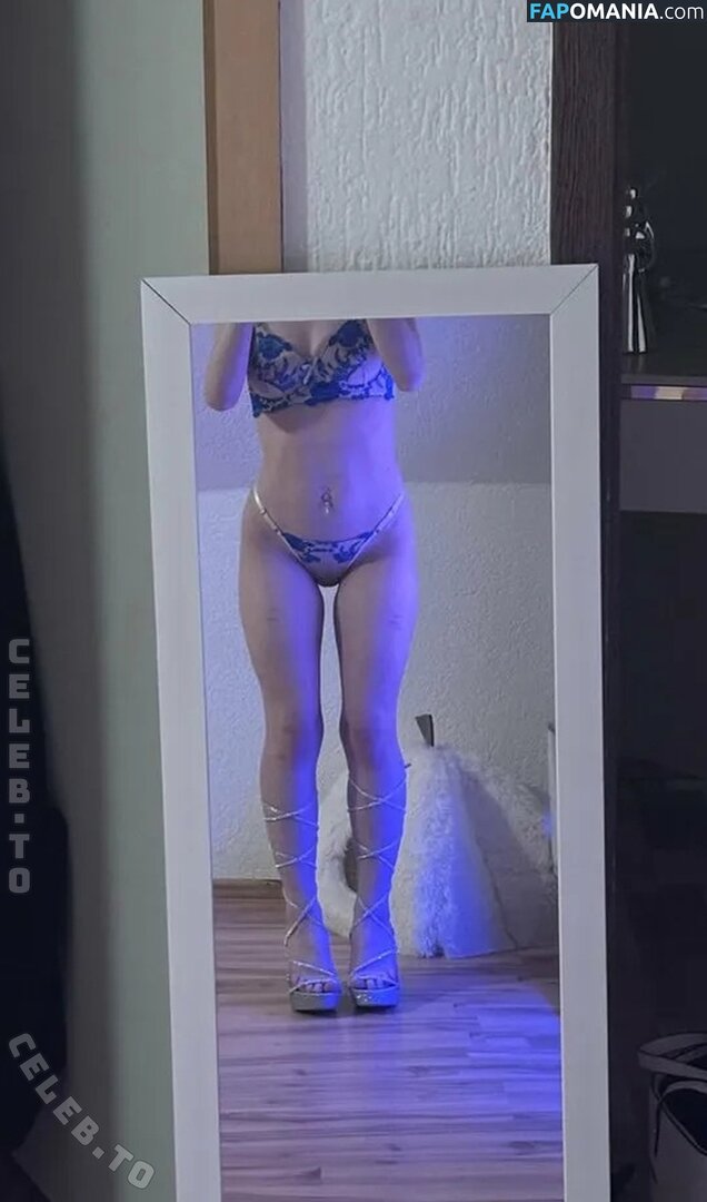 Lucy Müller / https: / luisaahartmann / luisaamachtfaxxen / luisahartmann ヌード OnlyFans  流出写真 #6