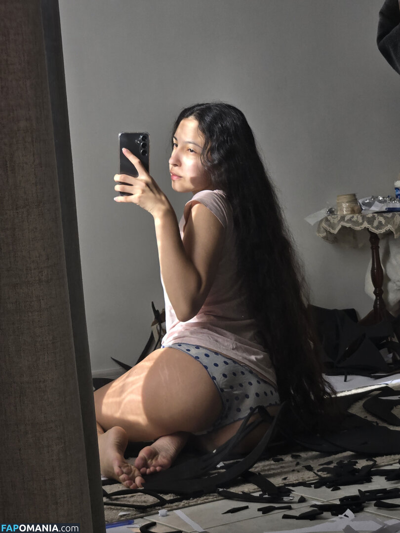 Luna Myosotis / LunaMyosotis ヌード OnlyFans  流出写真 #3