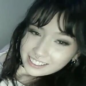 lunavalentinacams