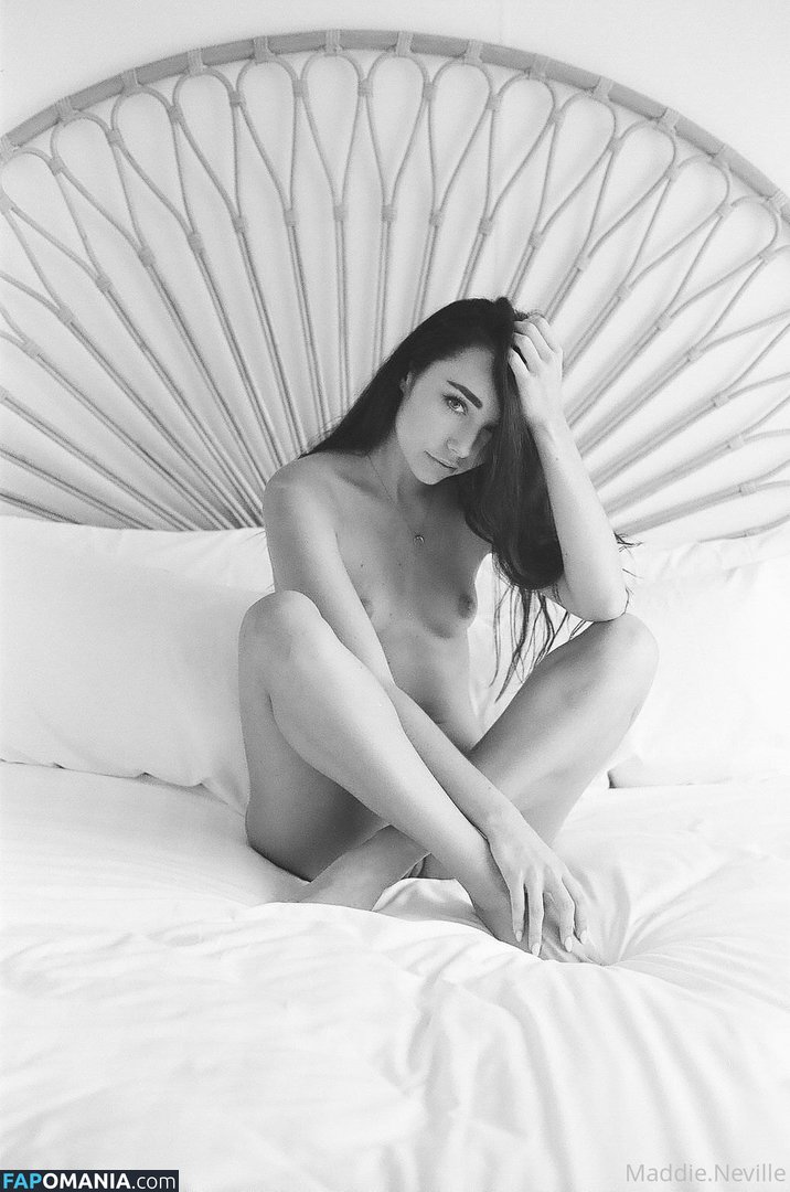maddieneville / maddieneville_ ヌード OnlyFans  流出写真 #22
