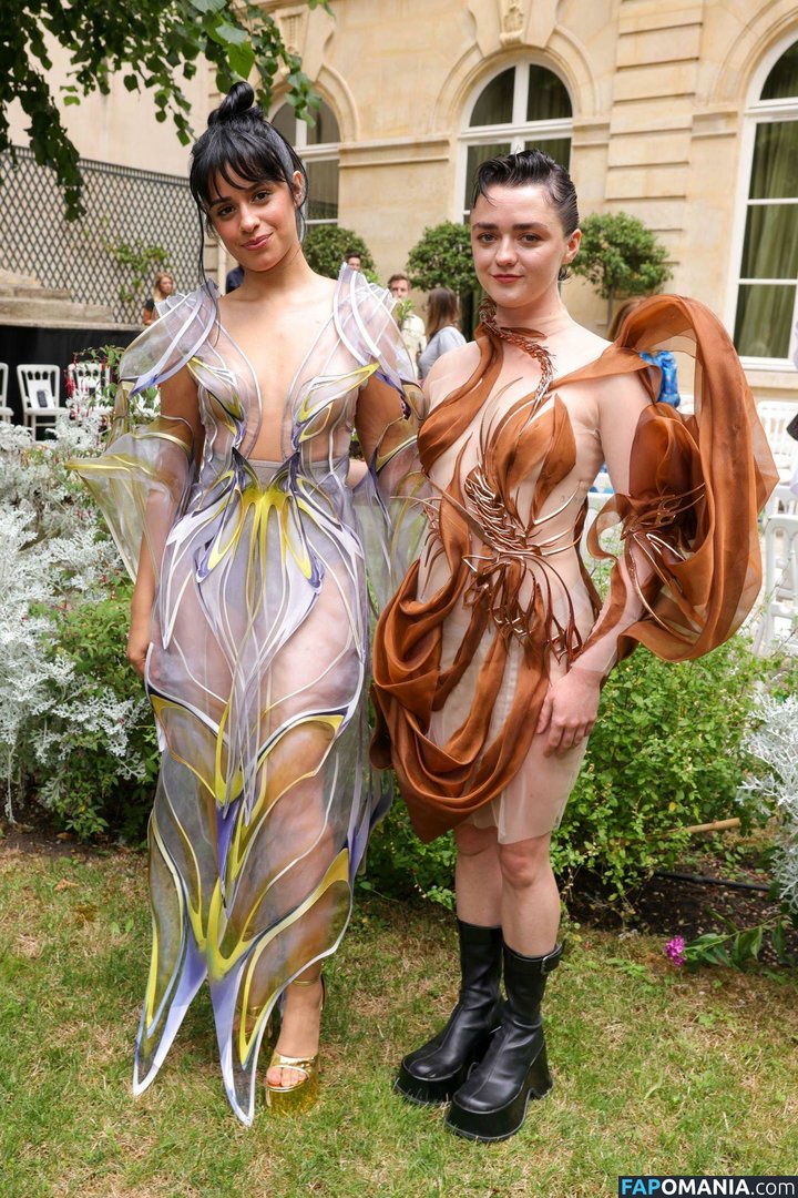 Maisie Williams ヌード 流出写真 #21