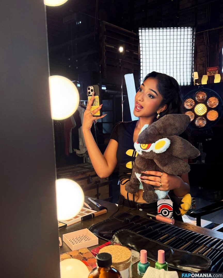 Maitreyi Ramakrishnan / maitreyiramakrishnan / ramakrishnannn ヌード OnlyFans  流出写真 #1