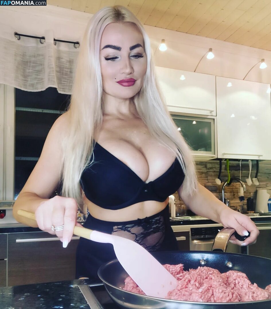Marika Fingerroos / MarikaFinkku / fingerroos.marika / marikafingerroos ヌード OnlyFans  流出写真 #42