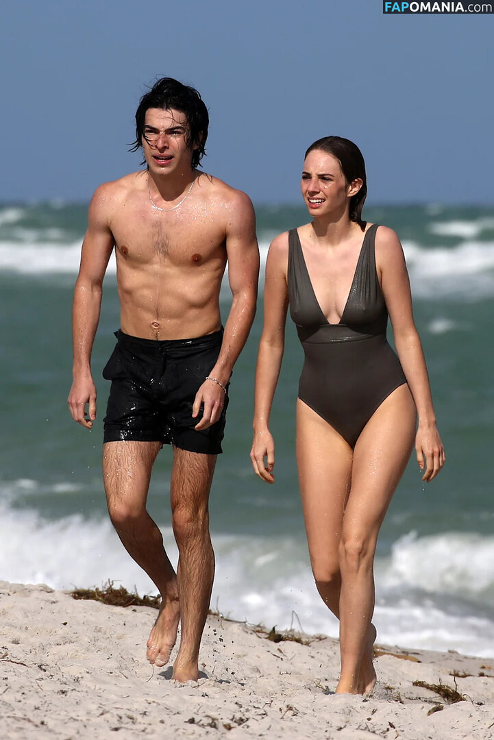 Maya Hawke / maya_hawke / neohawk2 ヌード OnlyFans  流出写真 #456