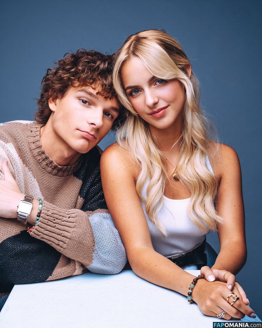 Mckenna Grace / mckennagrace / mckennagraceful ヌード OnlyFans  流出写真 #185