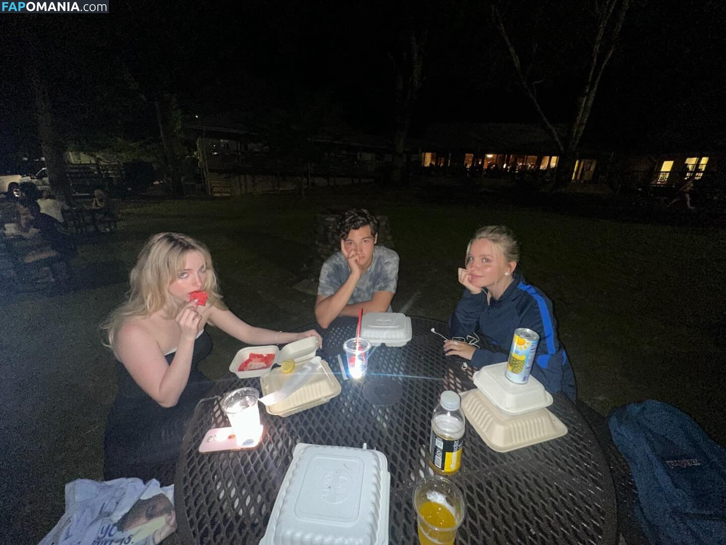 Mckenna Grace / mckennagrace / mckennagraceful ヌード OnlyFans  流出写真 #188