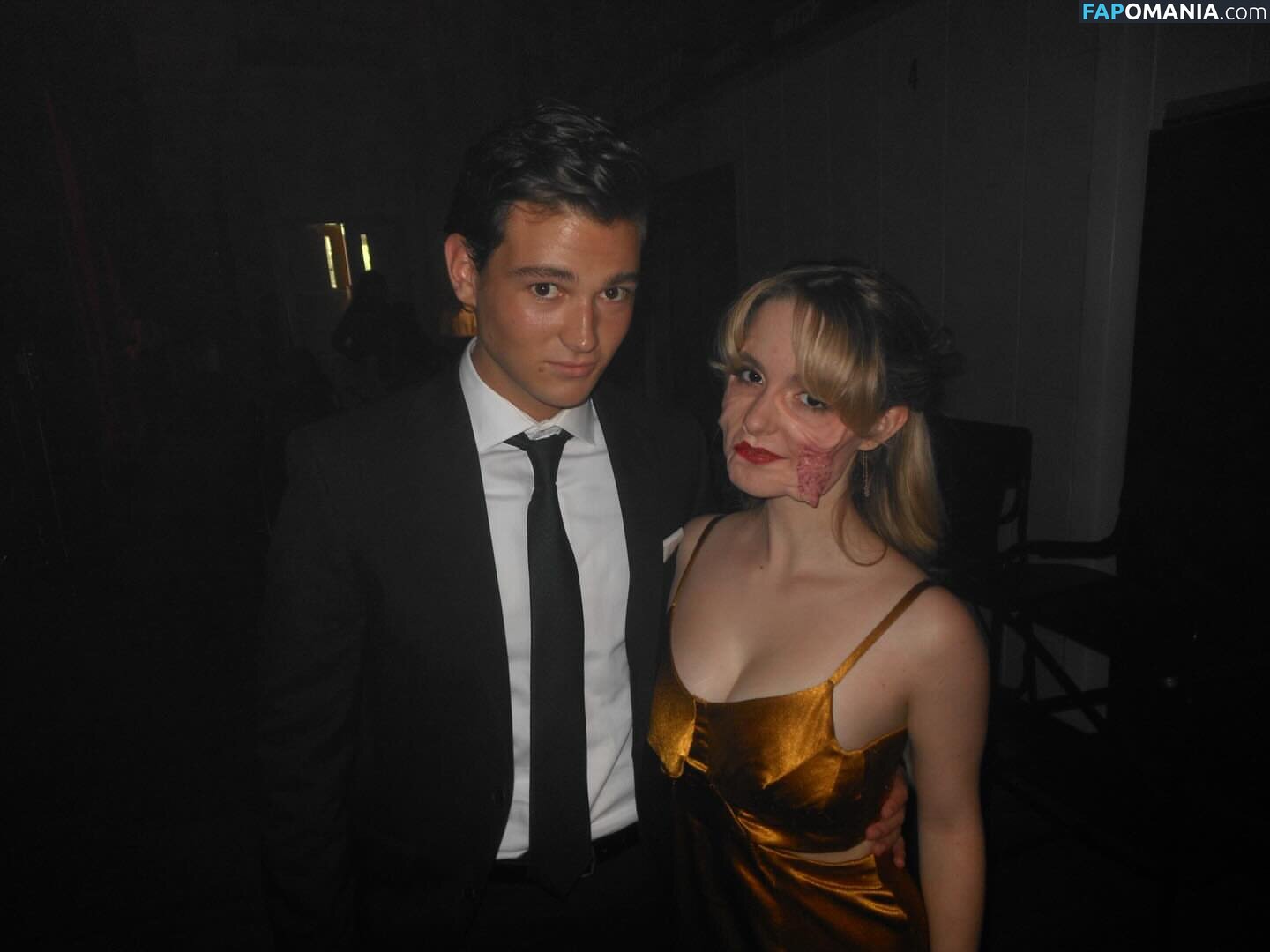 Mckenna Grace / mckennagrace / mckennagraceful ヌード OnlyFans  流出写真 #189