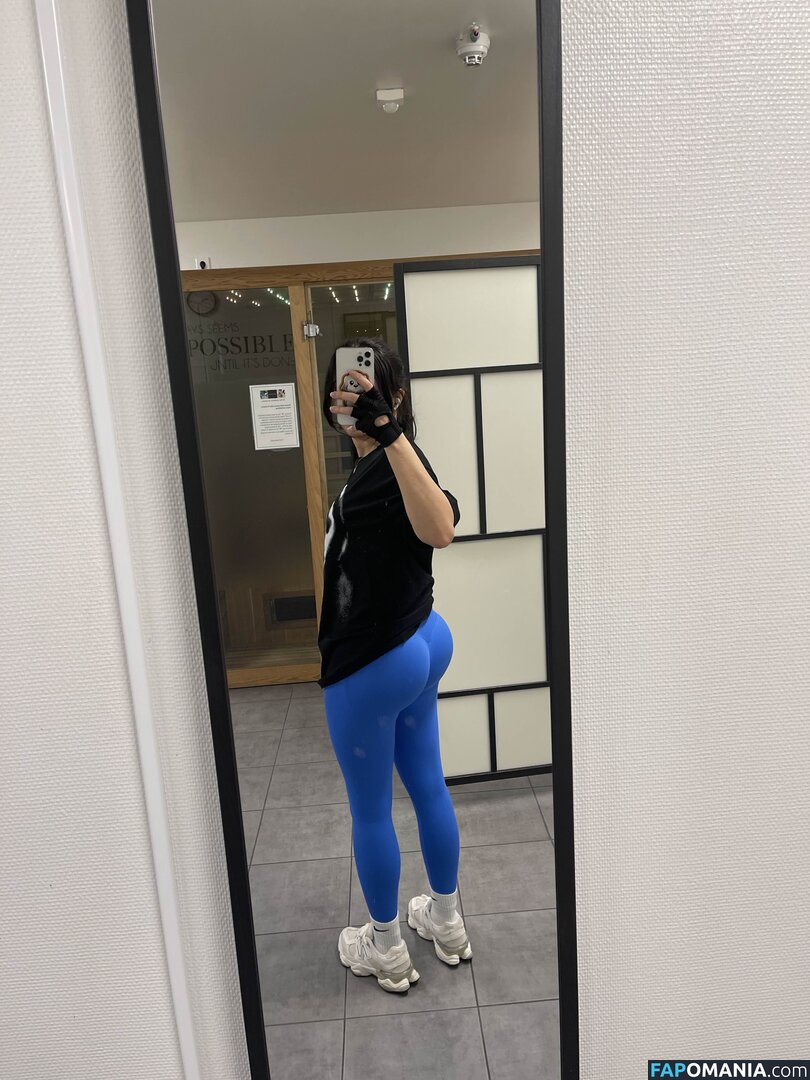 Melisae / https: / melisaciftci ヌード OnlyFans  流出写真 #2