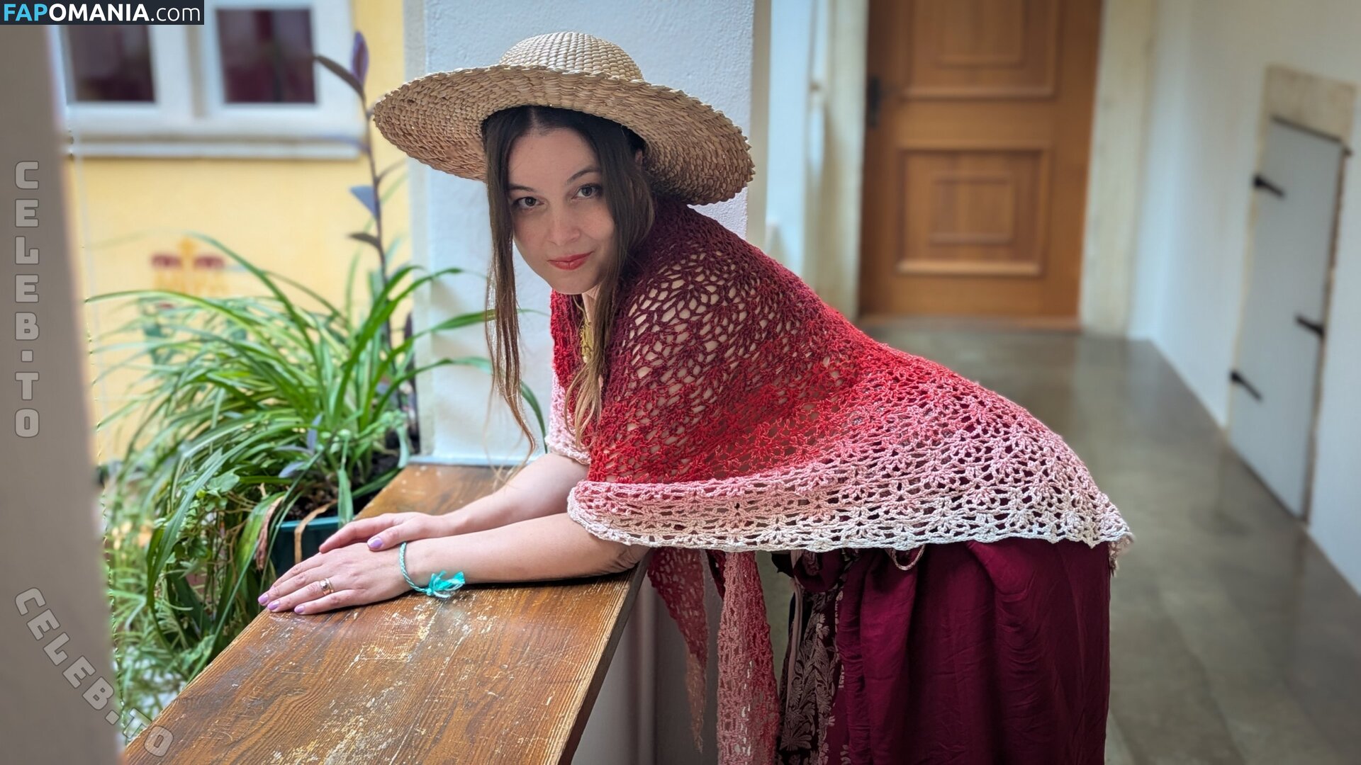 Mhaire Stritter / https: / mhairestritter / orkenspaltertv ヌード OnlyFans  流出写真 #4