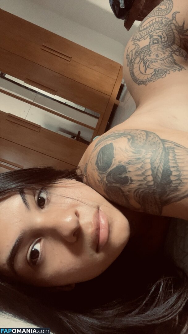 Mia Hot / Mia Hot Prive / miahotprive / miatransex / miatransexy / realmiagold ヌード OnlyFans  流出写真 #5