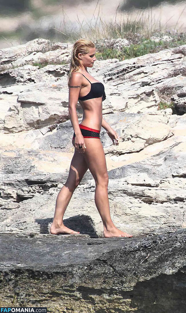 Michelle Hunziker / https: / m_hunziker / therealhunzigram ヌード OnlyFans  流出写真 #397