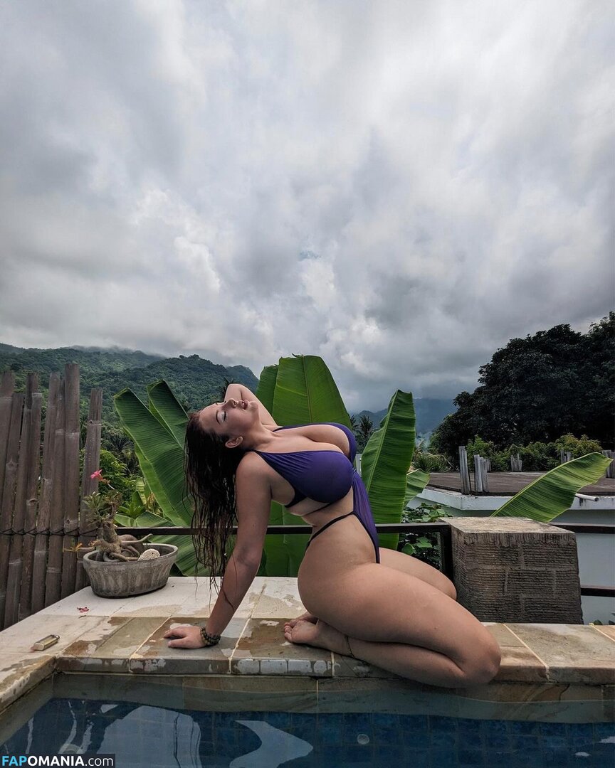 Milada Moore / milada.moore / milada_moore / miladamoore ヌード OnlyFans  流出写真 #316