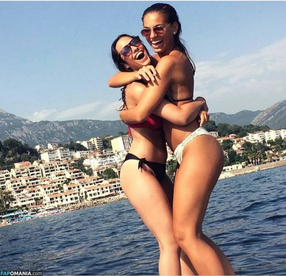 LM Reactions / LMreaction / Milena And Lola / milena.lola ヌード OnlyFans  流出写真 #77
