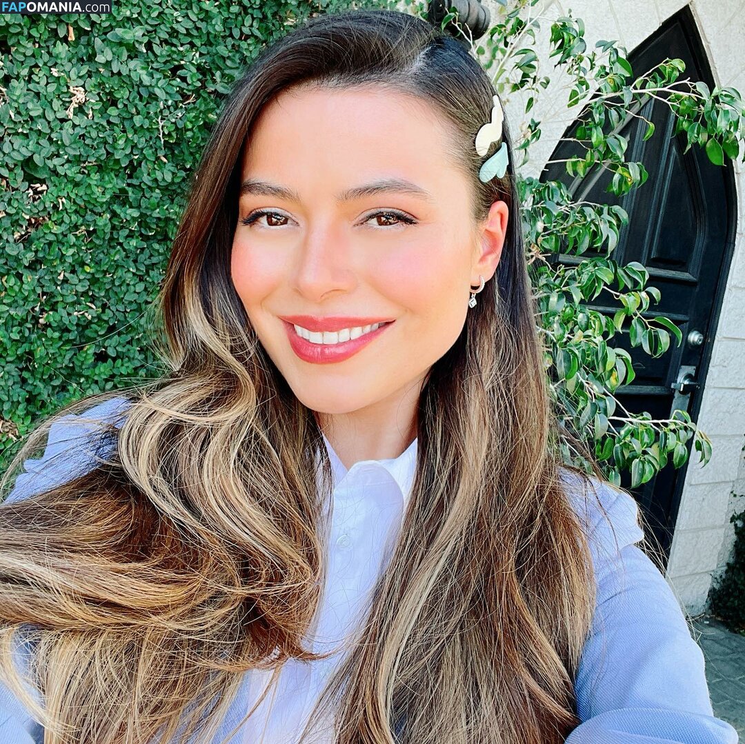 Miranda Cosgrove / MirandaCosgrove / onlyfanssz ヌード OnlyFans  流出写真 #58