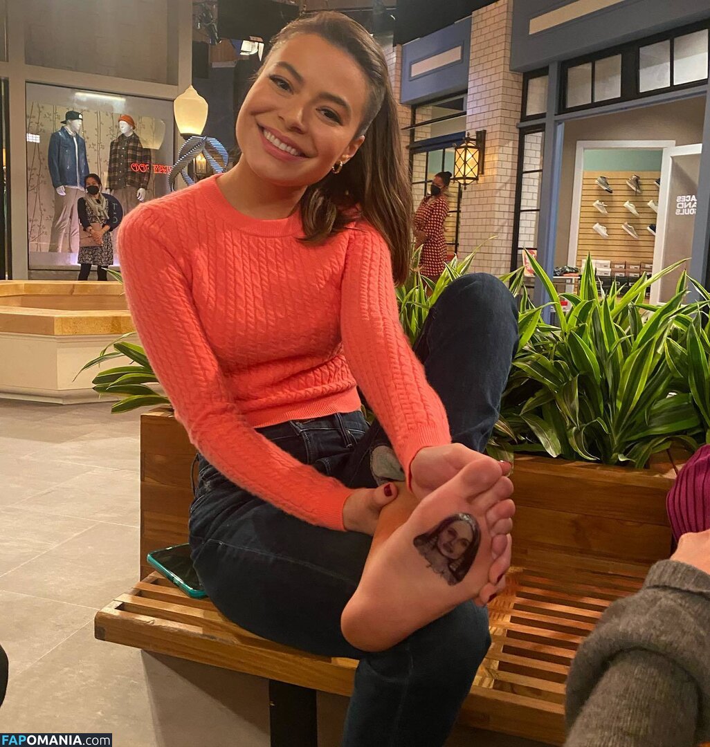 Miranda Cosgrove / MirandaCosgrove / onlyfanssz ヌード OnlyFans  流出写真 #460