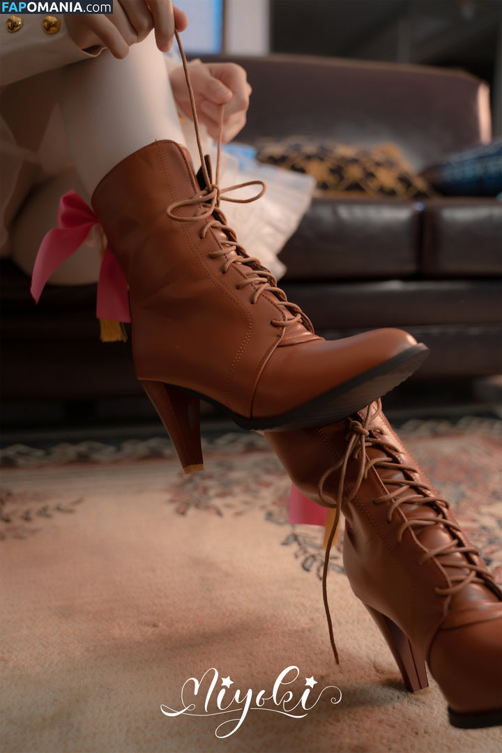 Misaki Suzuki / Miyoki / m1yok1h1me / 软趴在床单上 / 铃木美笑 ヌード OnlyFans  流出写真 #10