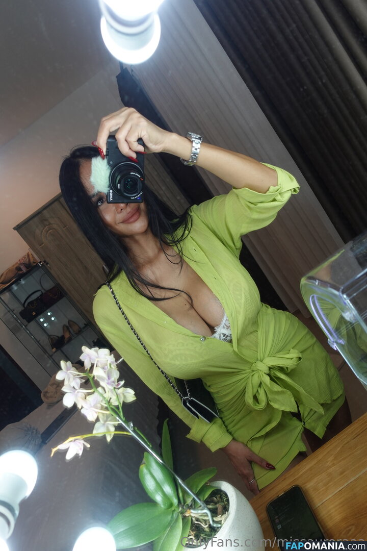 missauroraaa / sassysophyaudaciousaurora ヌード OnlyFans  流出写真 #7