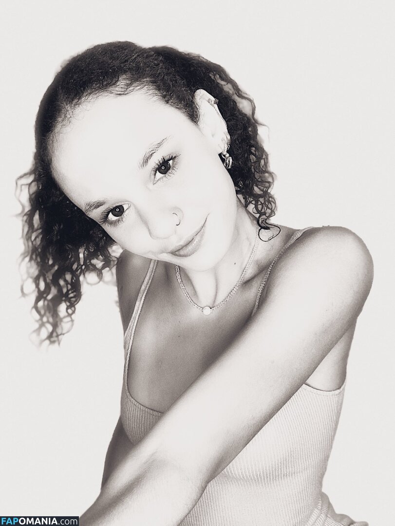 Mayliene / MissFairy ヌード OnlyFans  流出写真 #2