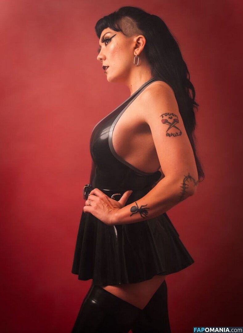 Mistress Poison / MistressPoison2 / MistressPoisonx / https: / iammistresspoison ヌード OnlyFans  流出写真 #3