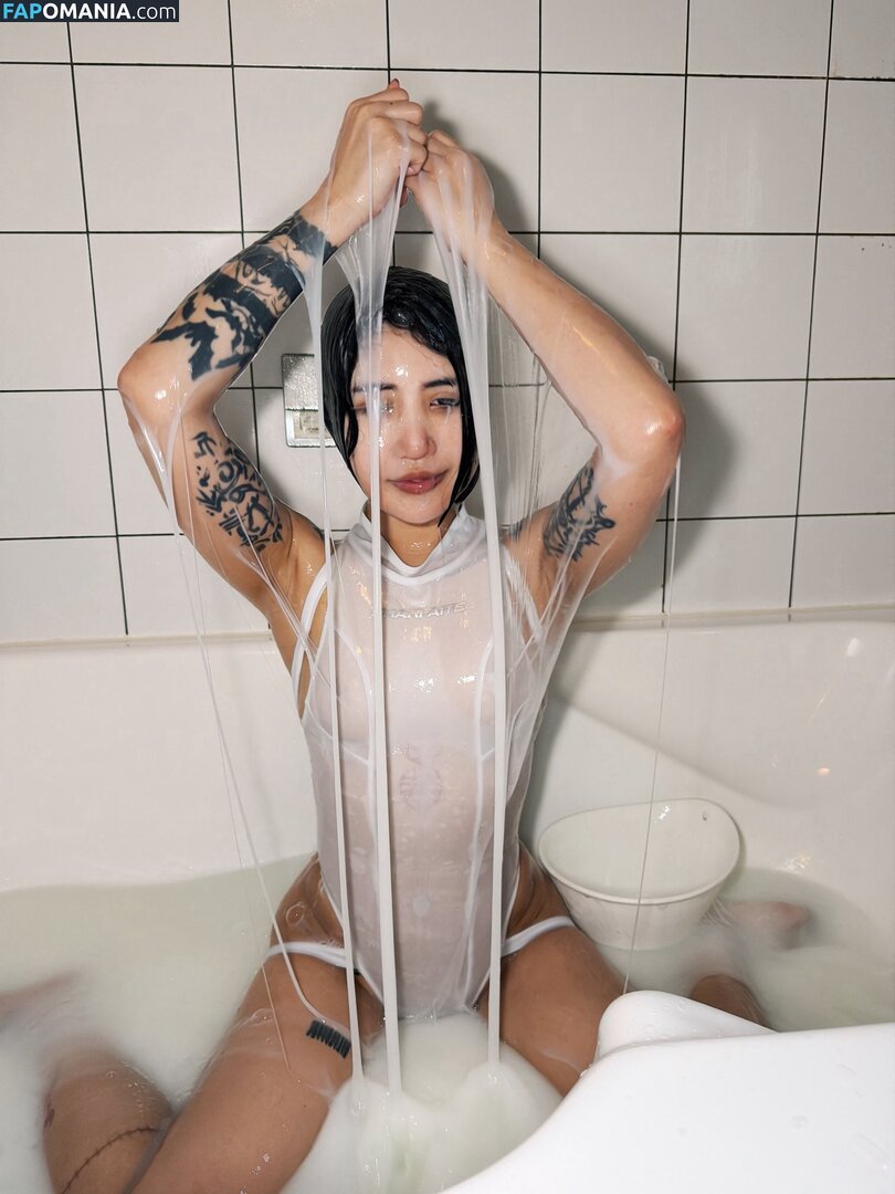 Mona Enju / https: / mmmowmow / mo_mo_milkbom ヌード OnlyFans  流出写真 #1