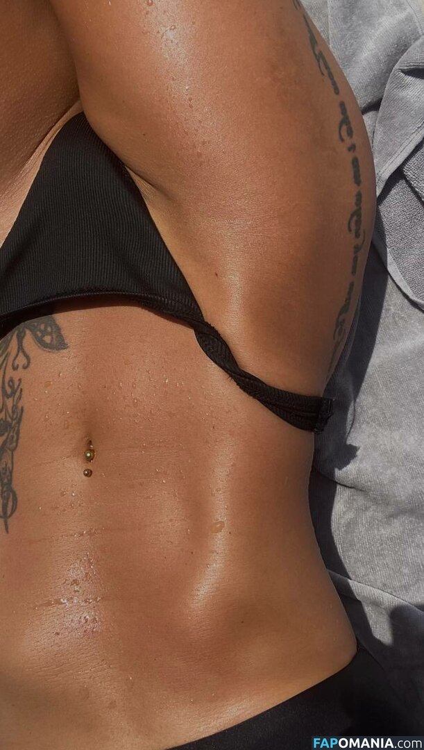 Monika Kinga / monikakinga / monikakingaa ヌード OnlyFans  流出写真 #1