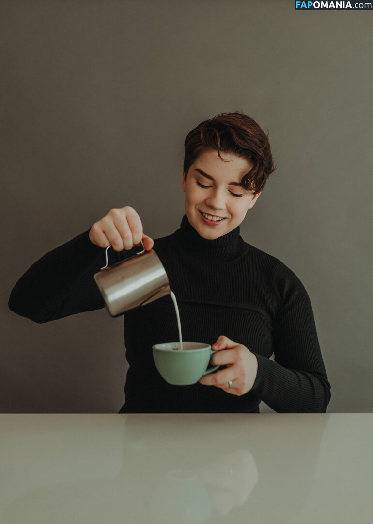  / Morgan Eckroth / MorganDrinksCoffee ヌード OnlyFans  流出写真 #29