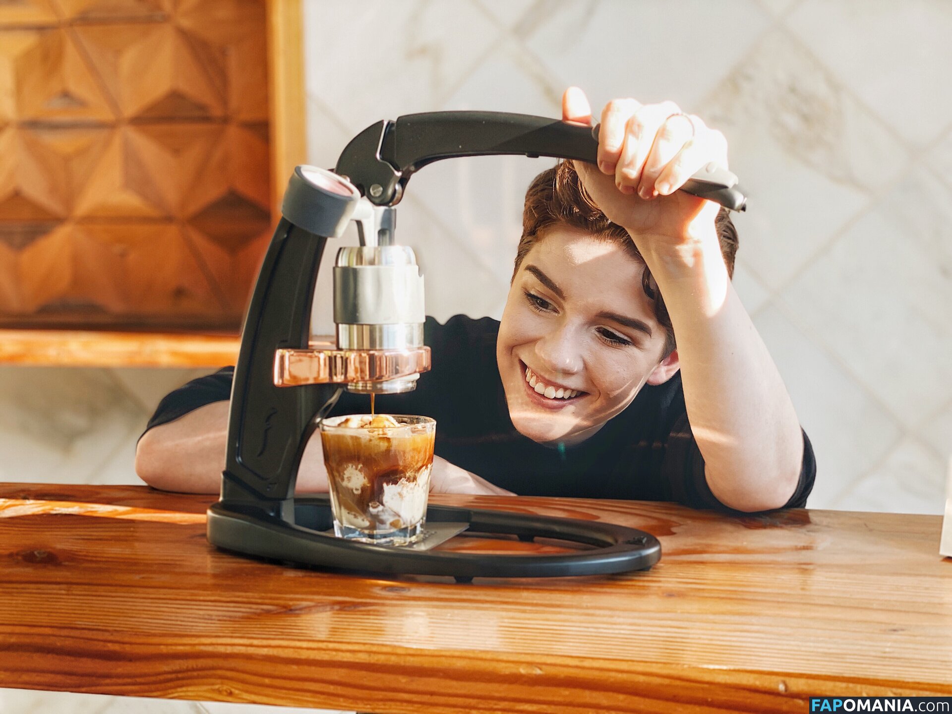  / Morgan Eckroth / MorganDrinksCoffee ヌード OnlyFans  流出写真 #32