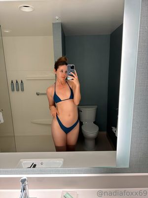 nadiafoxx69