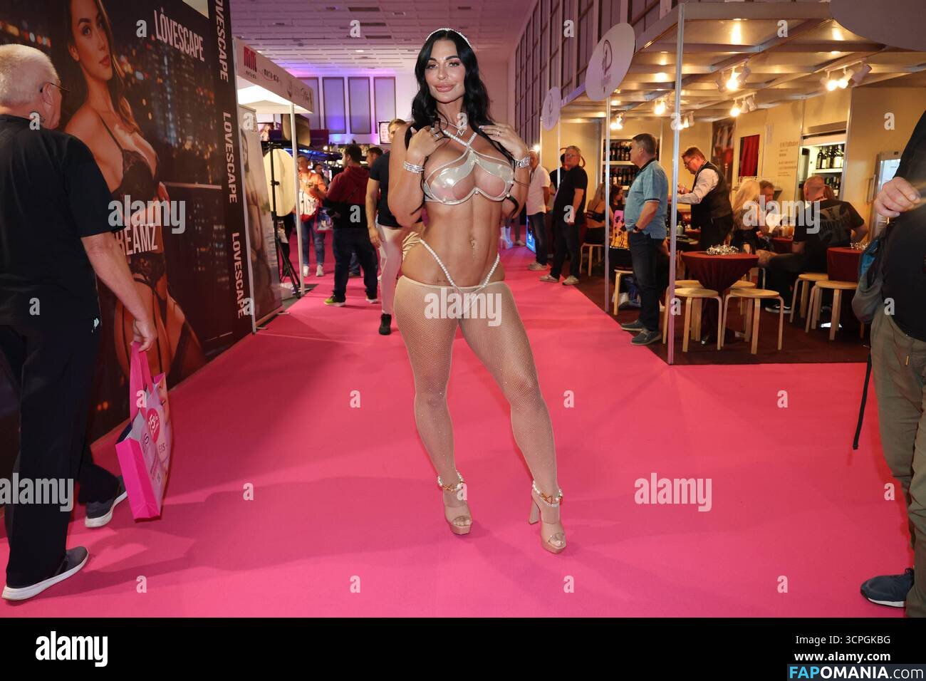 Nadin Kerastas ヌード OnlyFans  流出写真 #8