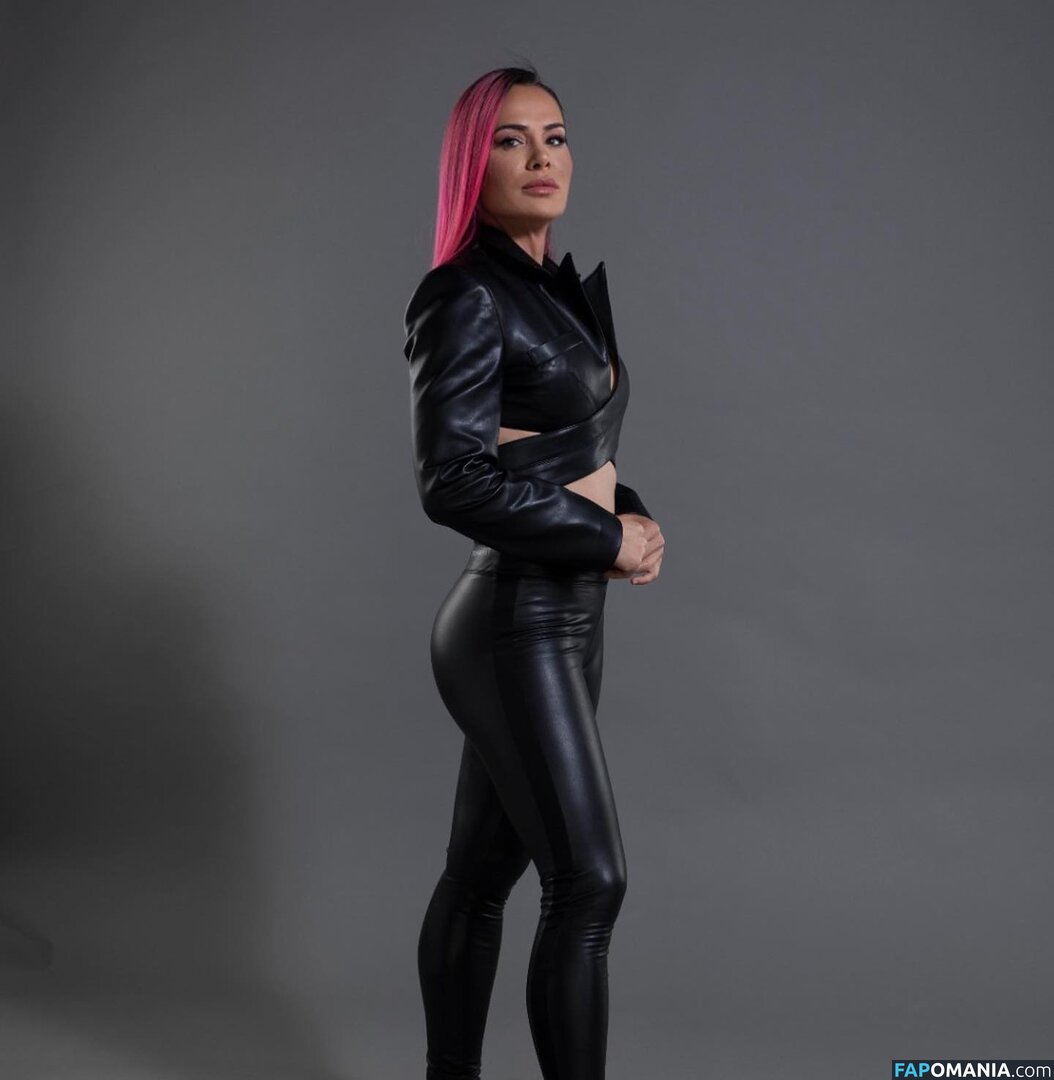 https: / nagihankaradere ヌード OnlyFans  流出写真 #2