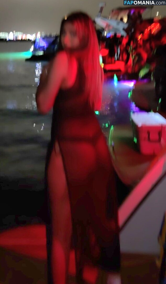 Navpreet Gotara / navpreetg_ ヌード OnlyFans  流出写真 #2